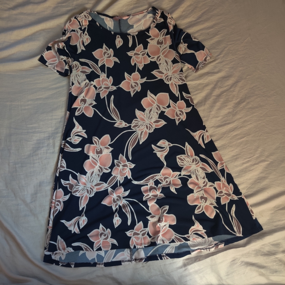 SJS mini dress, short sleeve